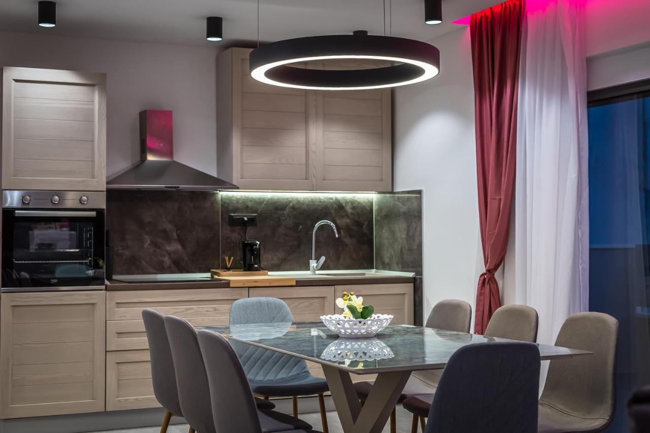 Luxury Apartment Lorena - Private Heated Pool - Jesenice  Exteriör bild