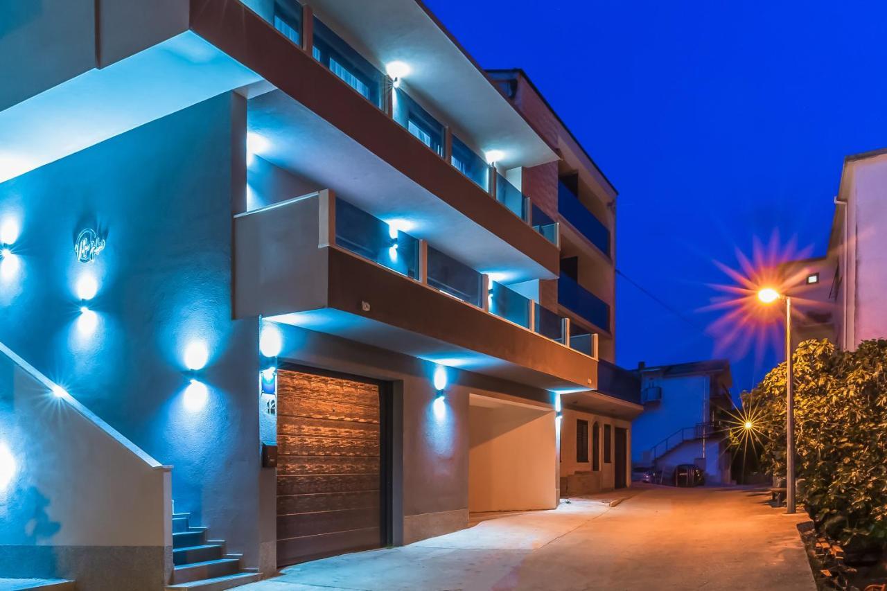 Luxury Apartment Lorena - Private Heated Pool - Jesenice  Exteriör bild