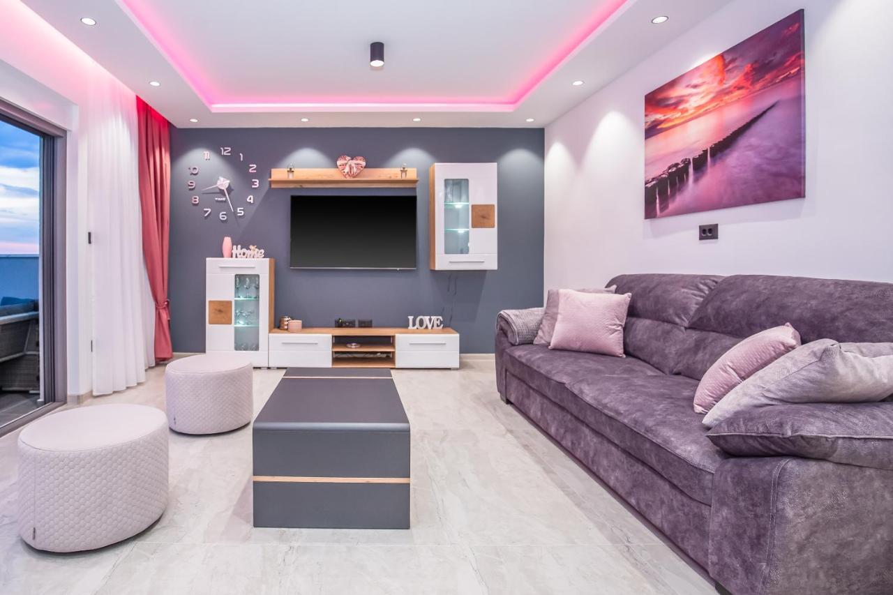 Luxury Apartment Lorena - Private Heated Pool - Jesenice  Exteriör bild