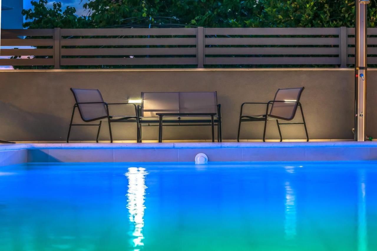 Luxury Apartment Lorena - Private Heated Pool - Jesenice  Exteriör bild