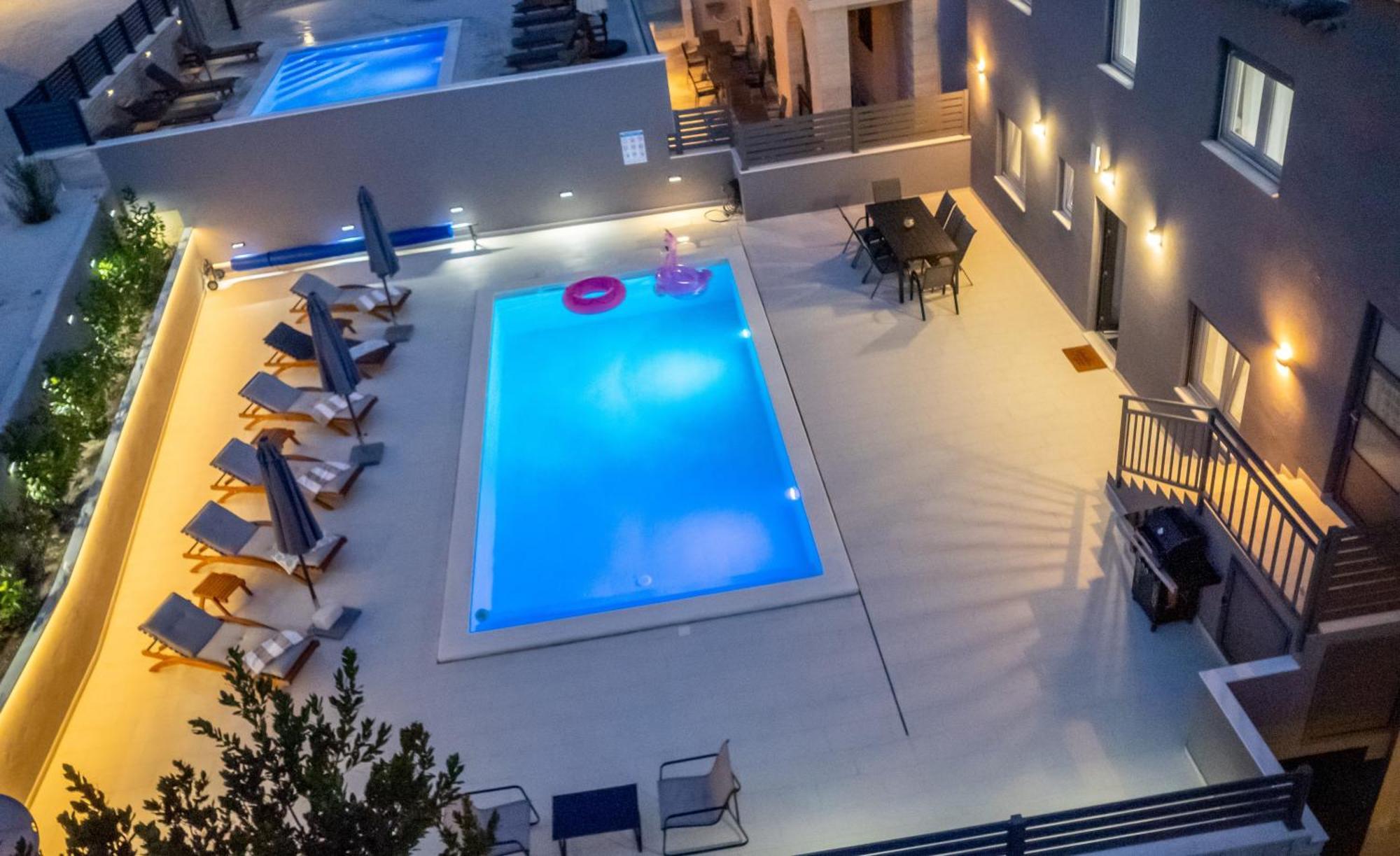 Luxury Apartment Lorena - Private Heated Pool - Jesenice  Exteriör bild